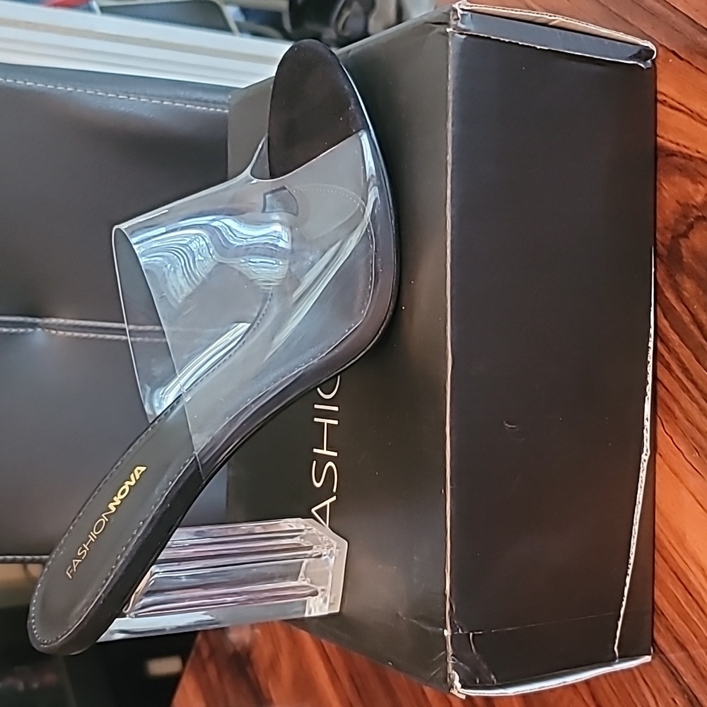 Fashion Nova Transparent and Black Heels - Picture 7 of 7